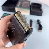 ماشین اصلاح وی جی آر مدل V-375 با تکنولوژی برش مستقیم و تیغه استیل ضد زنگ